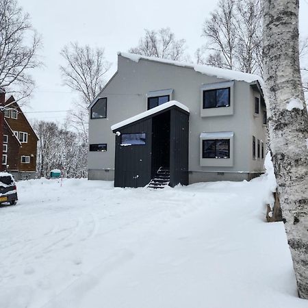 Hooting Owl Private Ski Chalet Niseko Bagian luar foto
