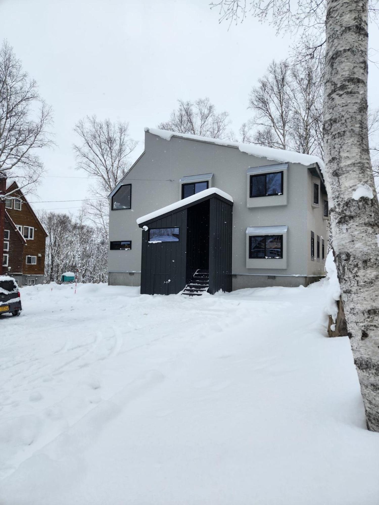 Hooting Owl Private Ski Chalet Niseko Bagian luar foto